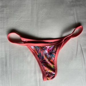 PoshPua bottoms in bright floral print size medium